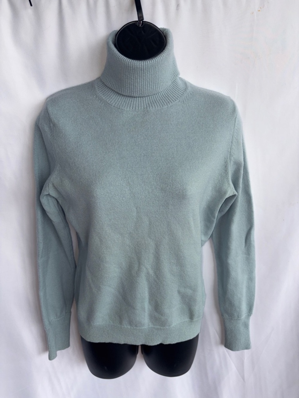 Banana Republic Merino Wool Turtleneck Sweater, M, blue/green, 17” PTP, 21” L